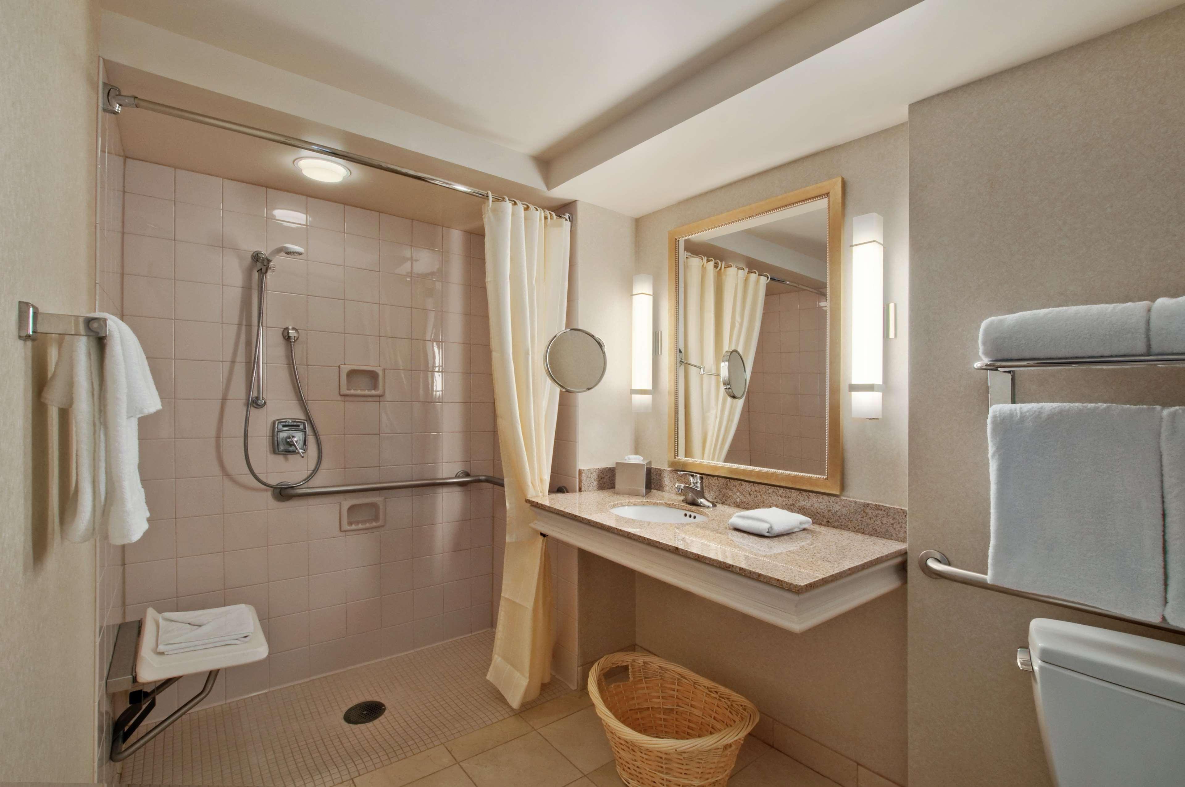 Hilton Monona Terrace Hotel 4*